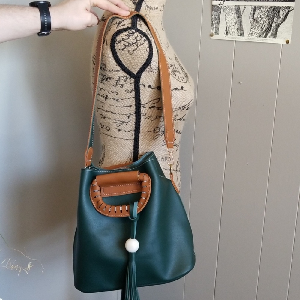Blue or Green Tasseled Bag - Picture 6 of 7